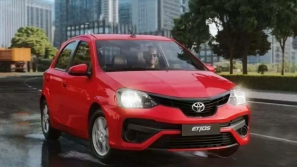 Toyota Etios 2021 Destaque
